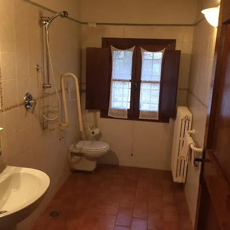 Agriturismo La Rovere Farm stay